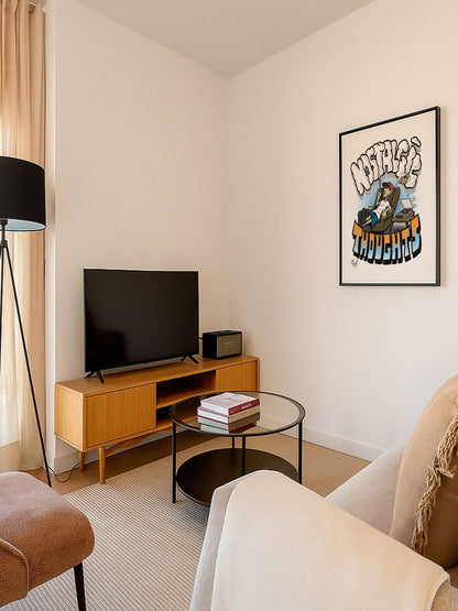 Nostalgic Thoughts – Framed Canvas | Contemporary Illustration for Home Decor - Caio Trevisan Art